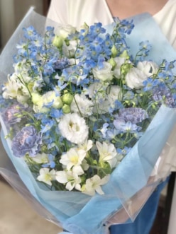 【アイドル 生誕祭】水色のかわいらしい花束